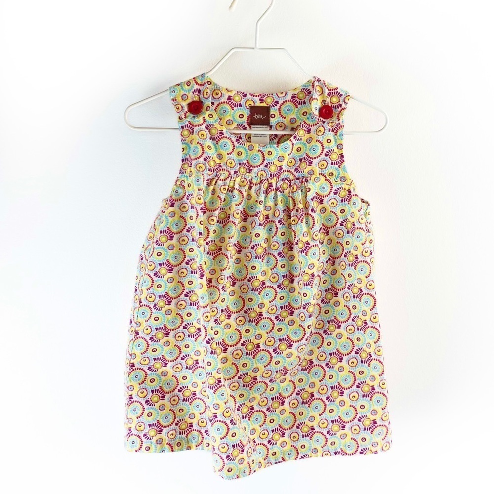 SALE 🛍️ TEA Collection button sleeveless dress Abstract Infant size 6 / 12 M